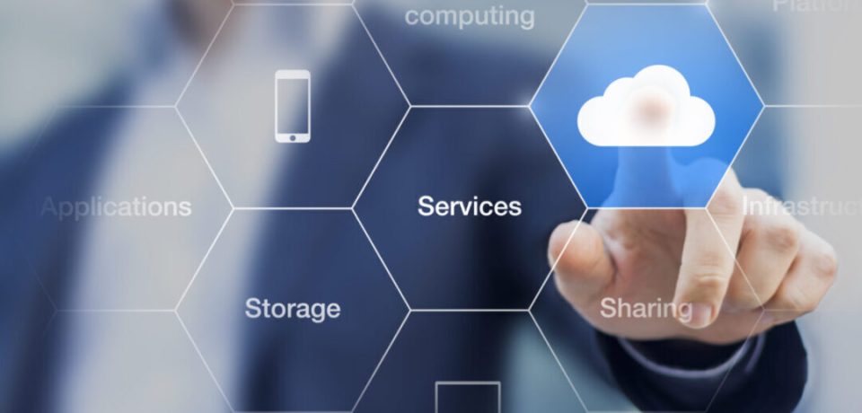 What are the Advantages of Oracle E-Business Suite in the Future?